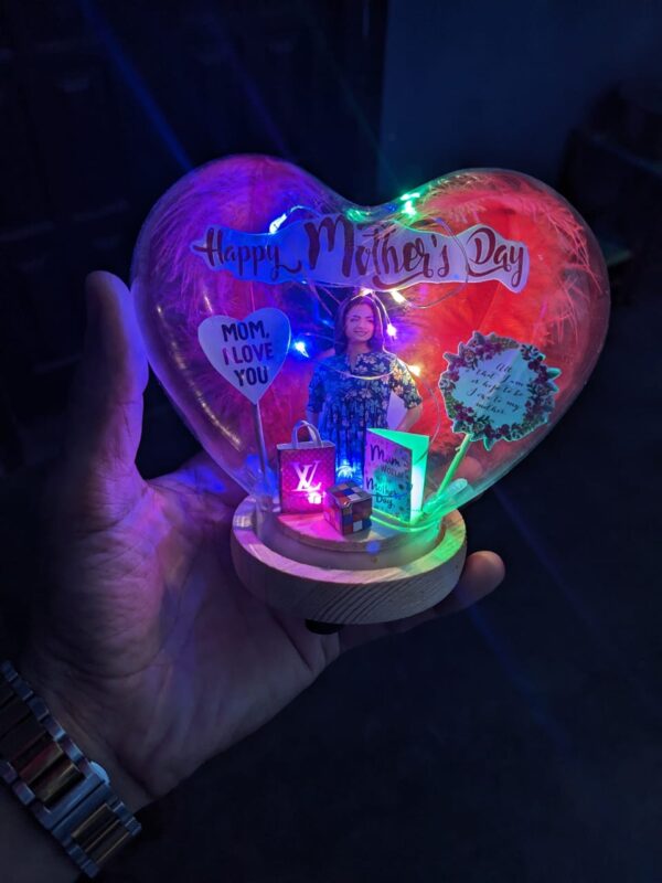 Customize 3D Hart Glass Lamp with Light - Image 6