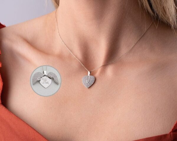 Openable Heart Necklace - Image 4